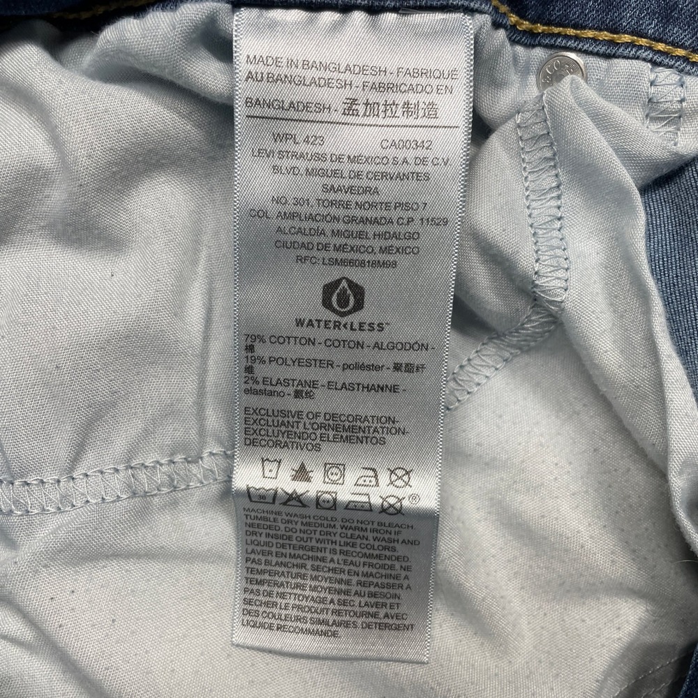 Denizen Levi's Bootcut Jeans Womens 16M 33x32 Blue Mid Rise Distressed - Picture 10 of 14